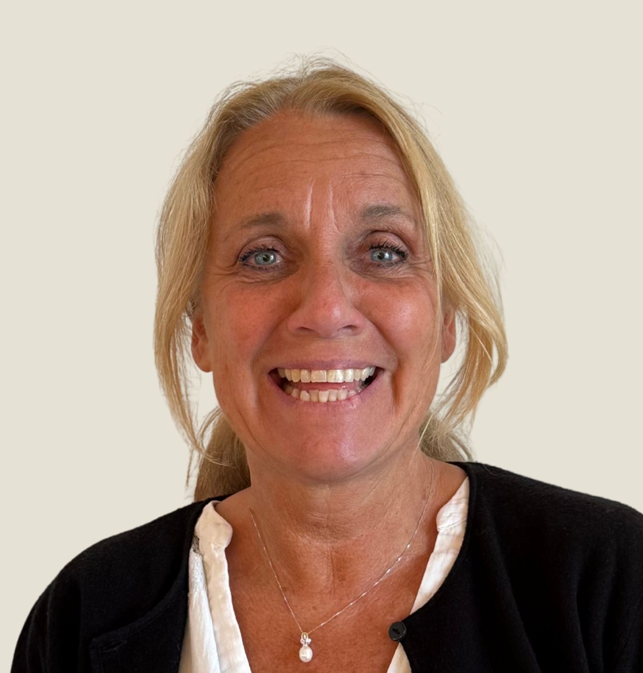 charlotte-alora-jpg.